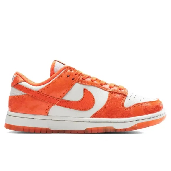 Nike Dunk Low Safety Orange & Light Bone Women's US Size Womens 11 Mens 9.5 NIB - Picture 2 of 16